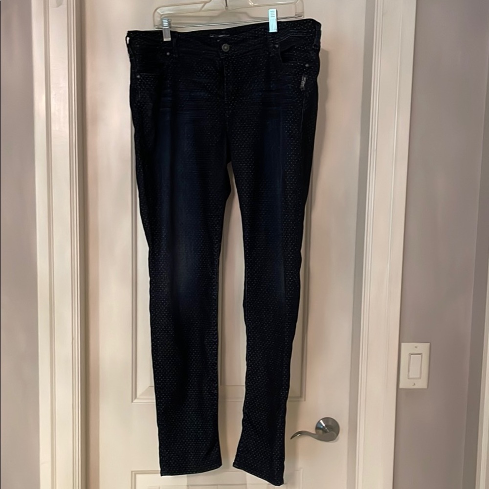 Silver Jeans Suki Super Skinny in Dark Blue with polka dot print sz 36